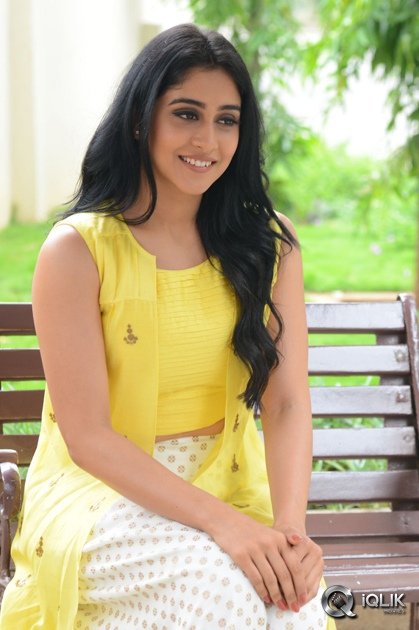 Regina-Cassandra-At-Jyo-Achyutananda-Movie-Success-Meet